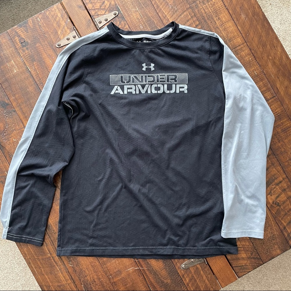 Boys Under Armour Coldgear Long Sleeve Size YXL